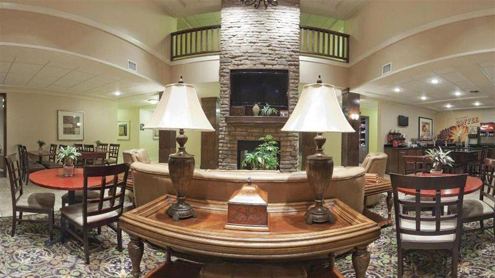 Staybridge Suites Mcallen By Ihg Екстериор снимка
