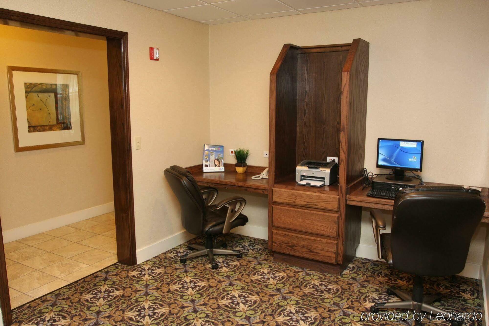 Staybridge Suites Mcallen By Ihg Екстериор снимка
