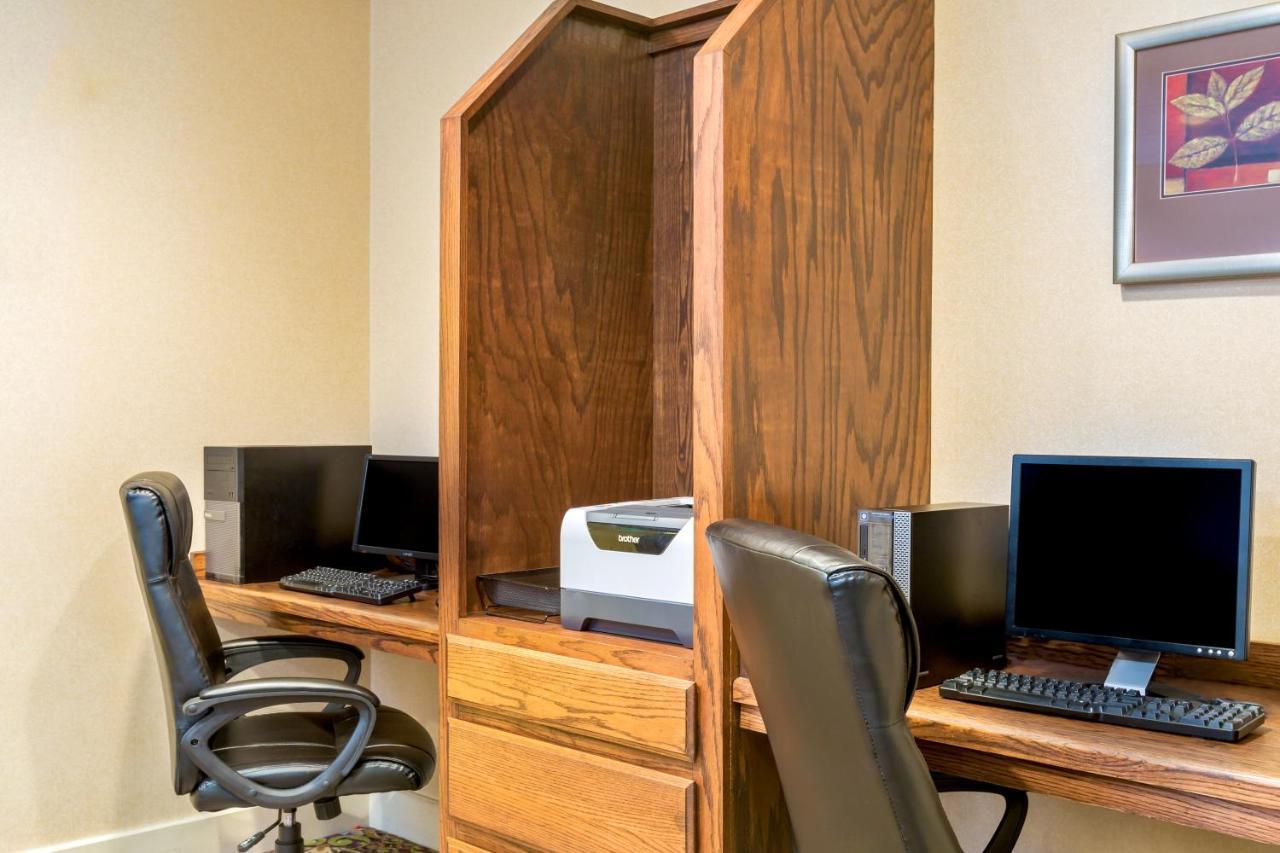 Staybridge Suites Mcallen By Ihg Екстериор снимка