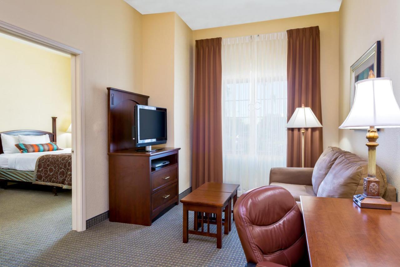 Staybridge Suites Mcallen By Ihg Екстериор снимка